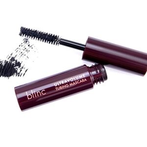 BLINC UltraVolume Tubing Mascara in Black!